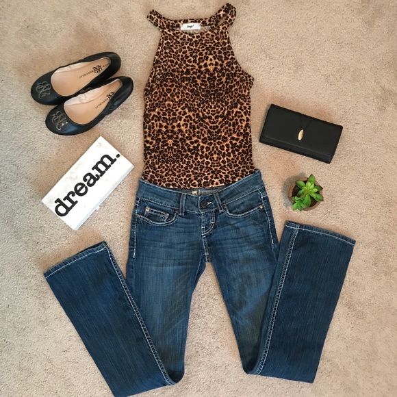 ⚡️last 1⚡️ Leopard Halter Top - Picture 7 of 8